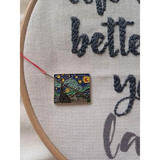 Wizardi 4/5" Picture Magnetic Needle Minder
